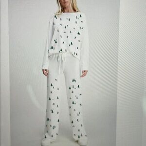 Christmas Forest Print Soft Loungewear Set in Ivory
